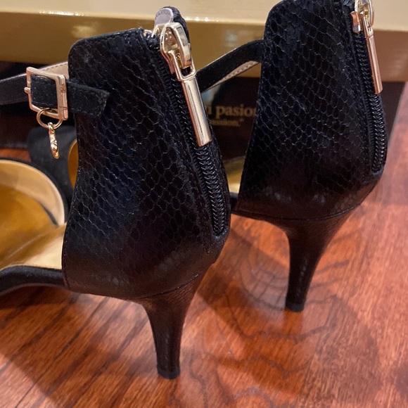 Thalia Sodi Stiletto Pump Low Heels Women Size 9 - Picture 7 of 11